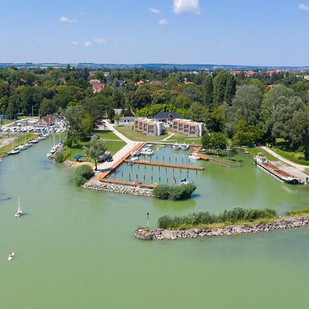 Akvarium Apartmanhazak Keszthely Εξωτερικό φωτογραφία
